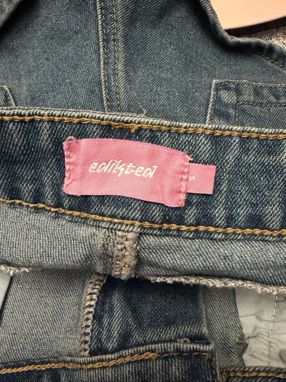 Edikted Denim Shorts - Picture 3 of 7